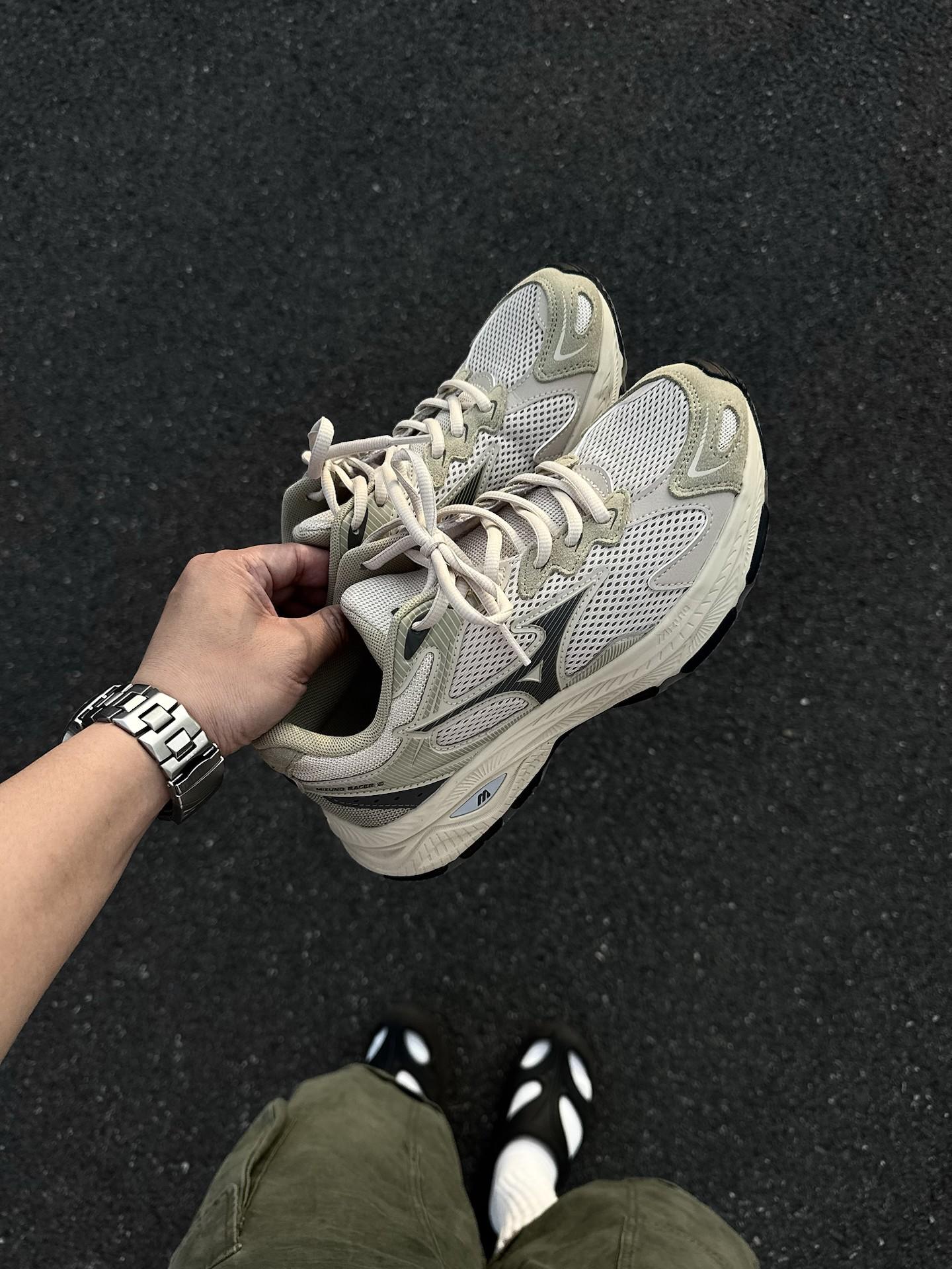 像是"西湖龙井"🍃 | 跑鞋透气不闷汗还得穿搭还好看❓